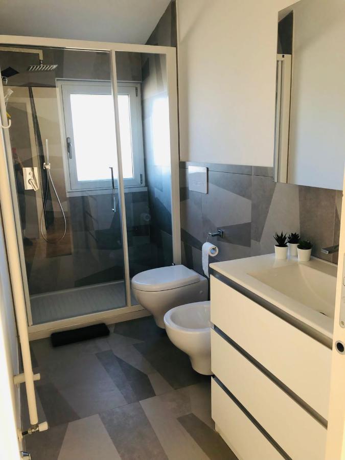 Sunrise Beach House - Sea View Apartment Montesilvano Marina Екстериор снимка